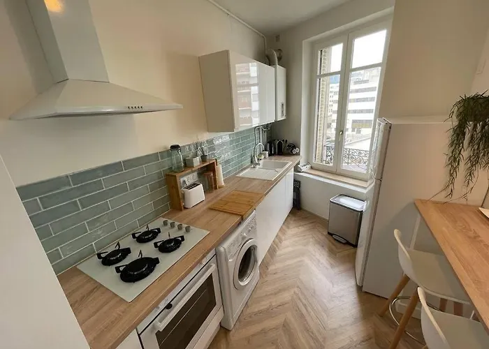 Апартаменты Cocon Douillet Pres De La Gare. Нанси